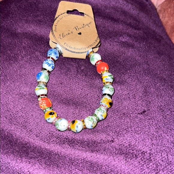 elvias boutique Jewelry - Multicolor Beaded Bracelet